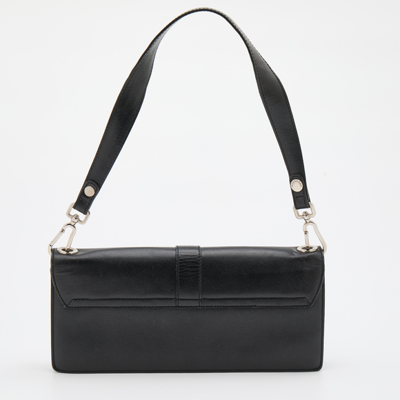 BURBERRY Black Leather Flap Shoulder Bag - Picture 4 of 8